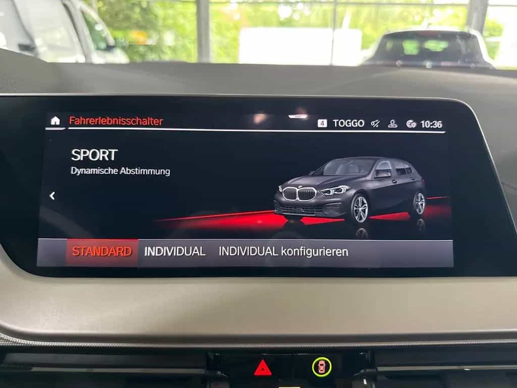 BMW 116 i Limo Navi Live Cockpit PDC Sitzh. 03/2022-photo-13