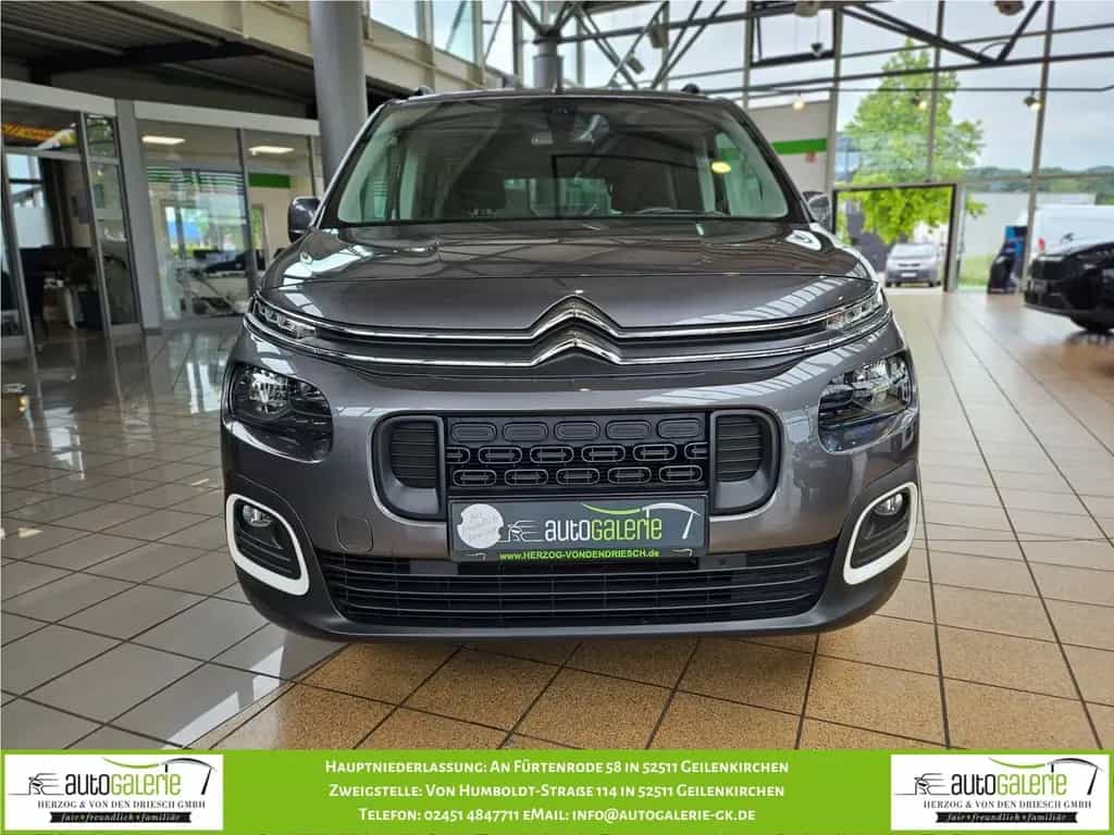 Citroën Berlingo M PureTech 110 SHINE 04/2019-photo-1