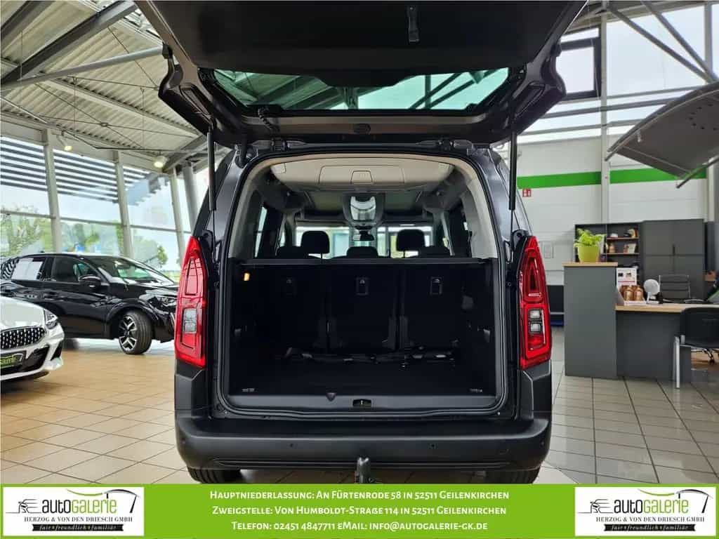 Citroën Berlingo M PureTech 110 SHINE 04/2019-photo-10
