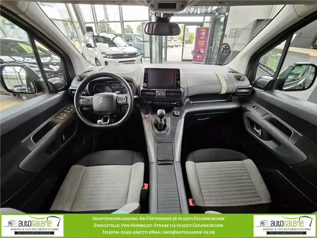 Citroën Berlingo M PureTech 110 SHINE 04/2019-photo-15