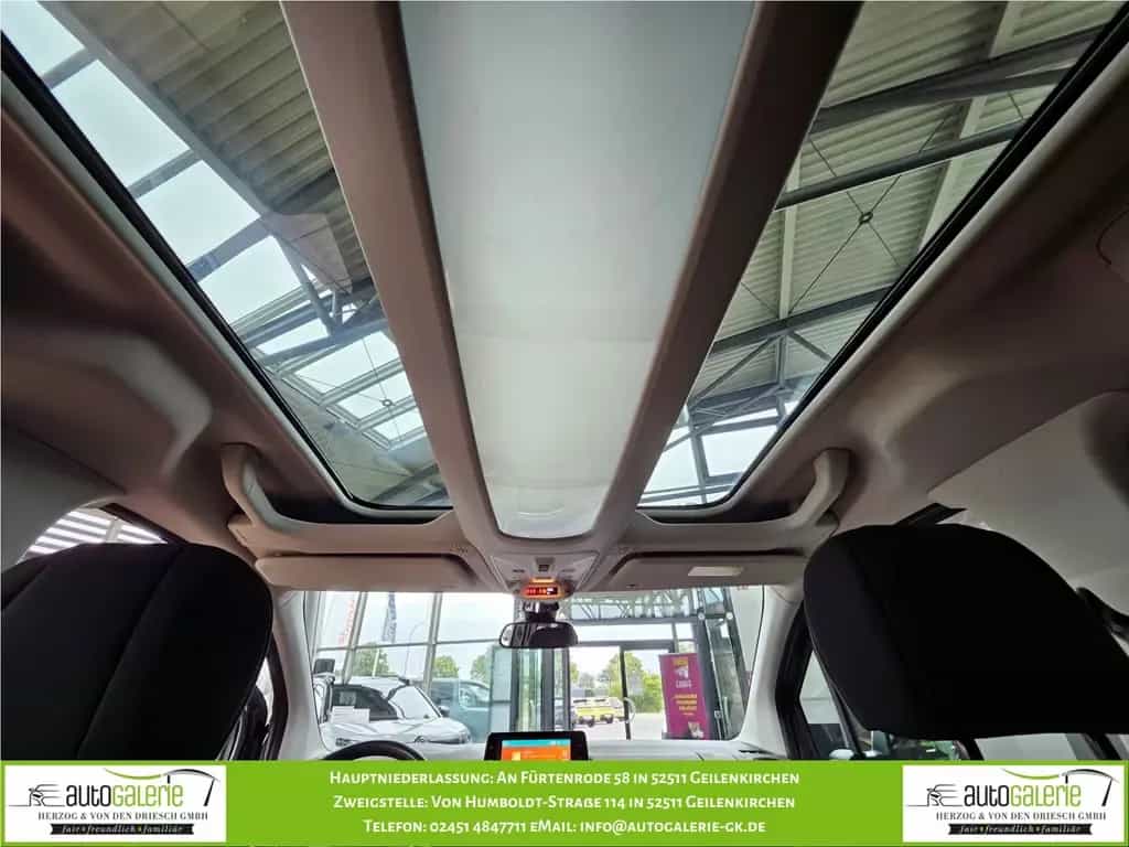 Citroën Berlingo M PureTech 110 SHINE 04/2019-photo-16