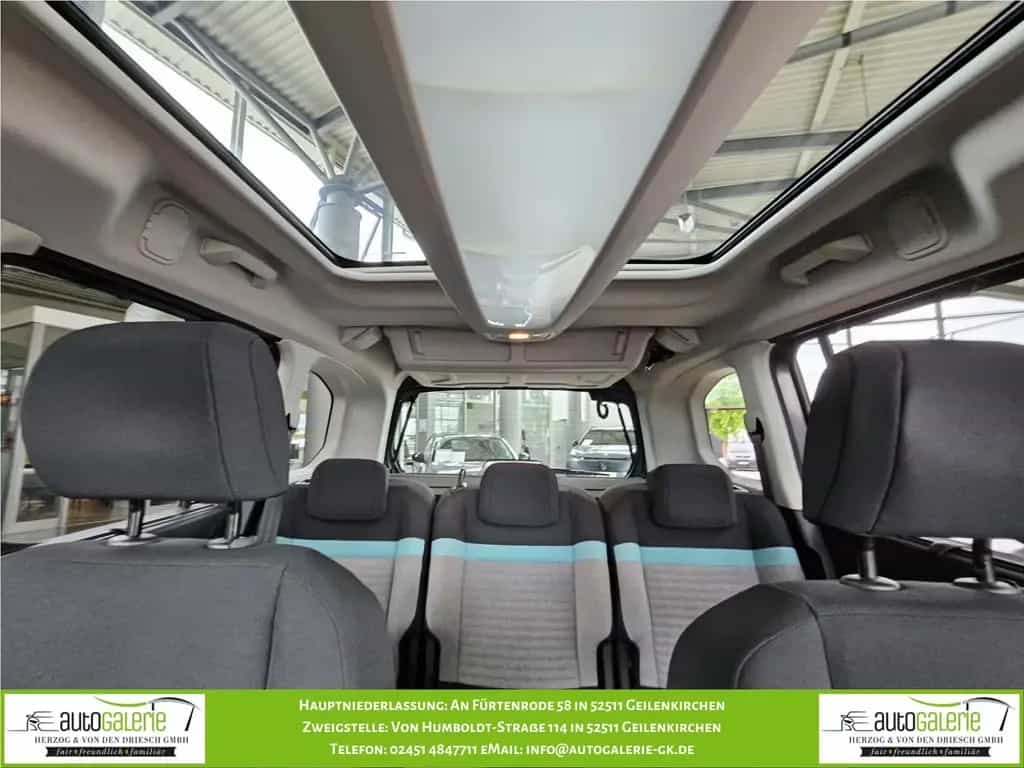 Citroën Berlingo M PureTech 110 SHINE 04/2019-photo-17