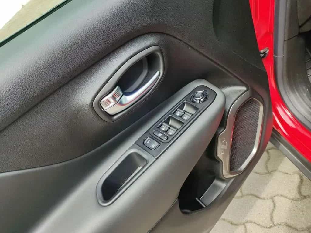 Jeep Renegade Limited 1.0 T-GDI  FWD, NAVI, LED, PDC 04/2021-photo-11