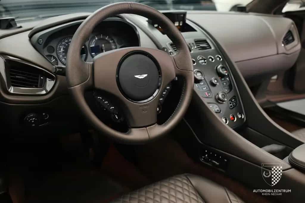 Aston Martin Vanquish Zagato Speedster 1 of 28/Jewellery 06/2018-photo-11