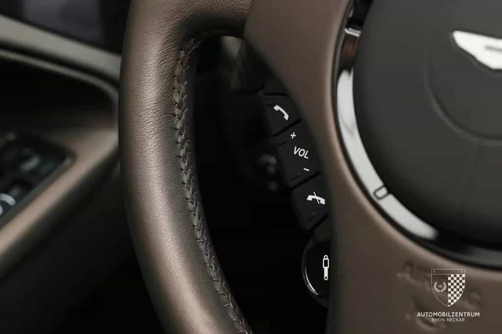 Aston Martin Vanquish Zagato Speedster 1 of 28/Jewellery 06/2018-photo-19