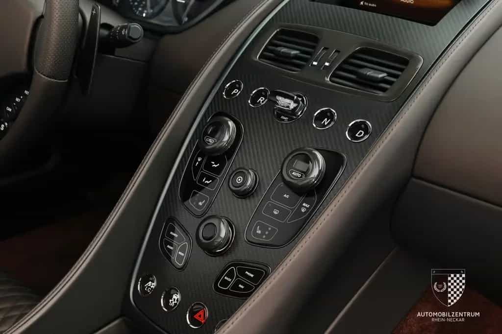 Aston Martin Vanquish Zagato Speedster 1 of 28/Jewellery 06/2018-photo-22