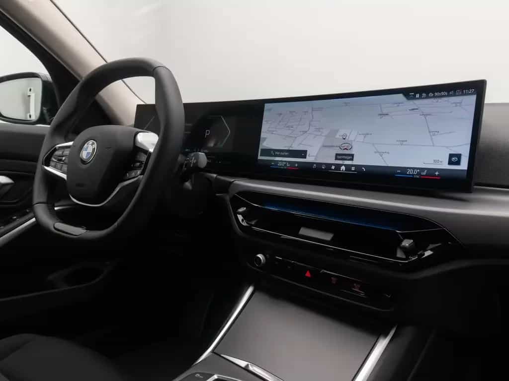 BMW 318 i Kamera DAB HiFi CockPit+ Geschwindigkeitsre 03/2025-photo-36