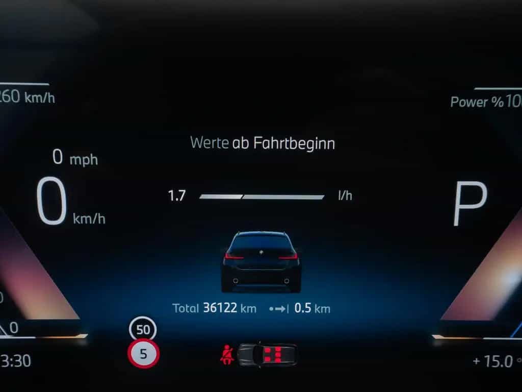 BMW 318 i Kamera DAB HiFi CockPit+ Geschwindigkeitsre 03/2025-photo-40