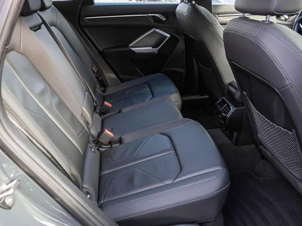 Audi Q3 advanced 40TDI qu. Stronic Navi LED GRA EPH 04/2022-photo-17