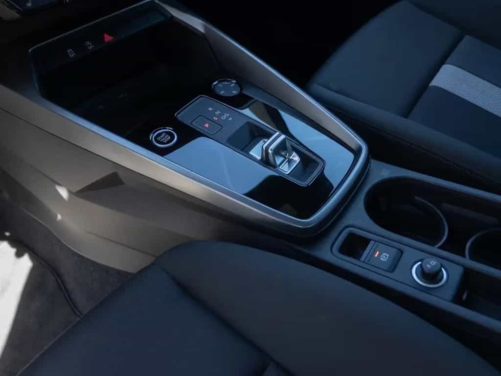 Audi A3 Limousine advanced 30TFSI Stronic Navi LED AC 04/2022-photo-18