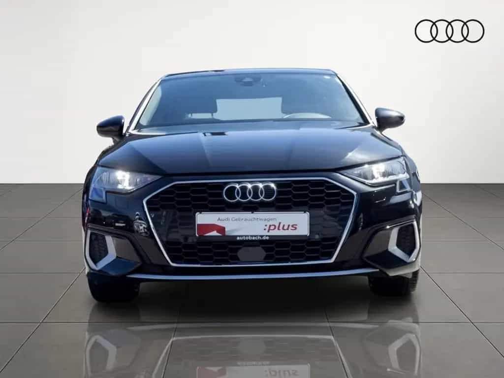 Audi A3 Limousine advanced 30TFSI Stronic Navi LED AC 04/2022-photo-2
