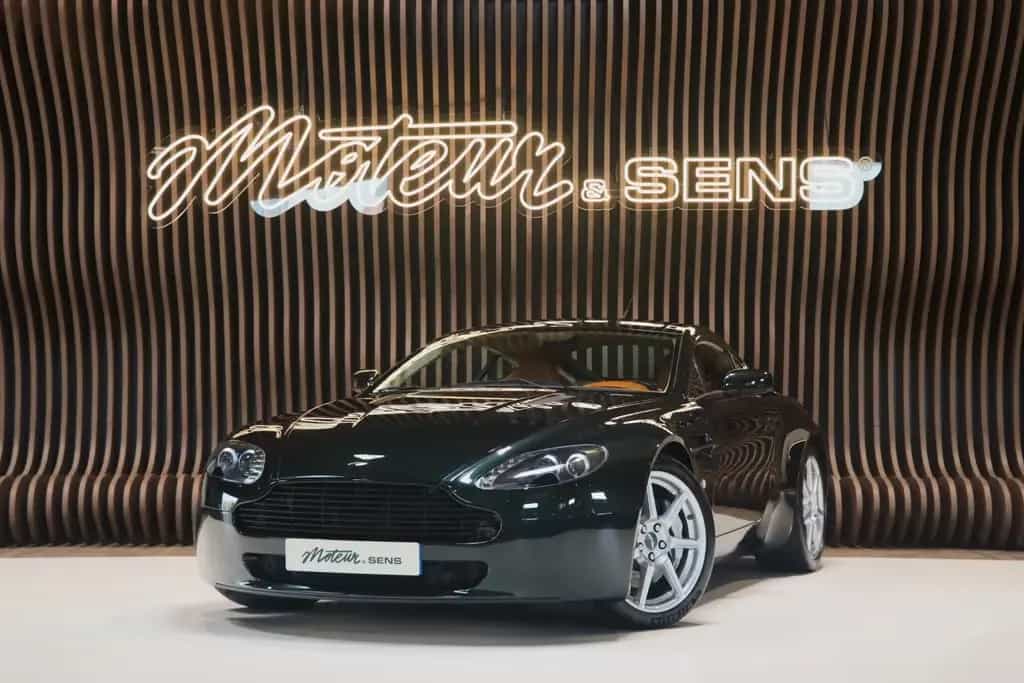 Aston Martin V8 Vantage 4.3 BVM6 - Midnight Emerald Green 06/2007-photo-0