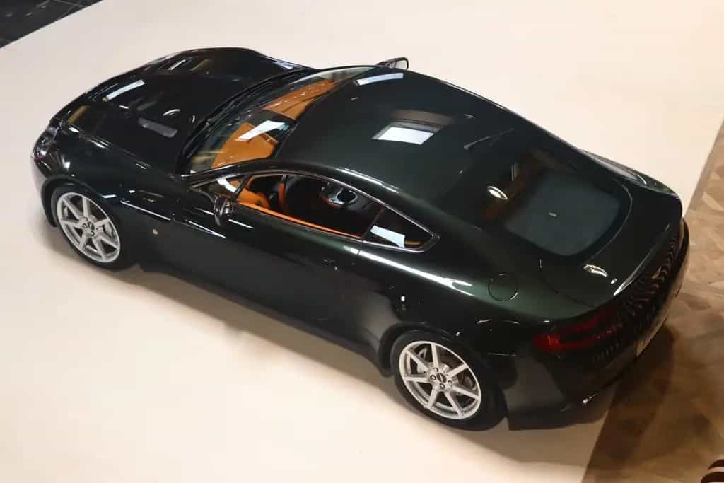 Aston Martin V8 Vantage 4.3 BVM6 - Midnight Emerald Green 06/2007-photo-24