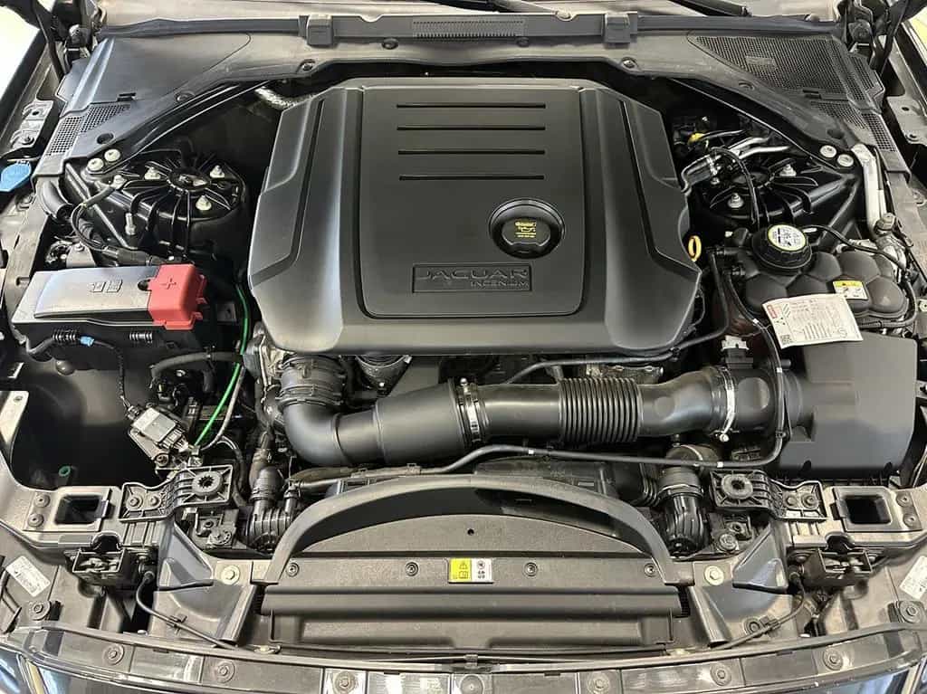 Jaguar XF Sportbrake 20d Portfolio AWD ACCLeder LED Nav 06/2019-photo-18