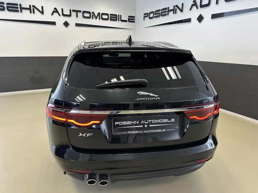 Jaguar XF Sportbrake 20d Portfolio AWD ACCLeder LED Nav 06/2019-photo-4