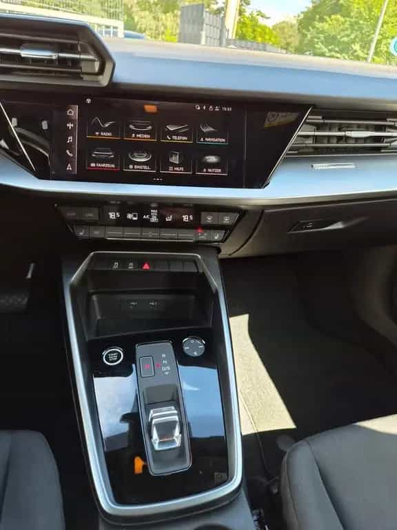 Audi A3 35 2.0 TDI Sportback basis 02/2022-photo-17