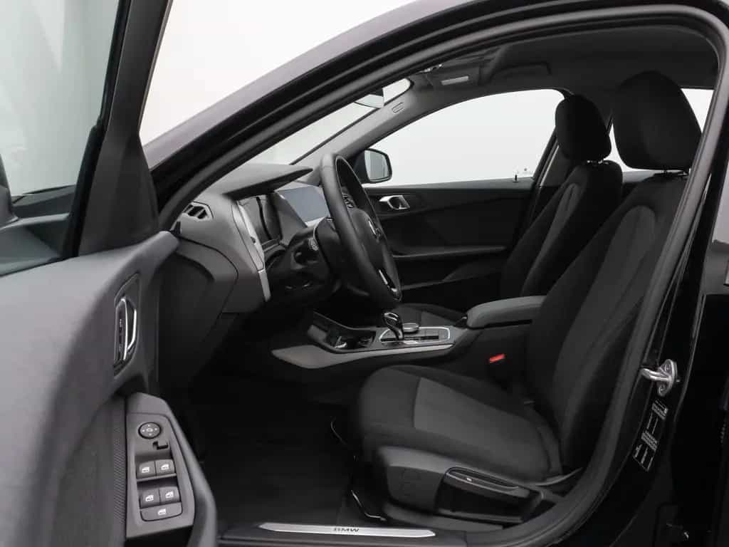 BMW 120 d DAB CockPit+ Sitzhz PDC Geschwindigkeitsre 01/2021-photo-18