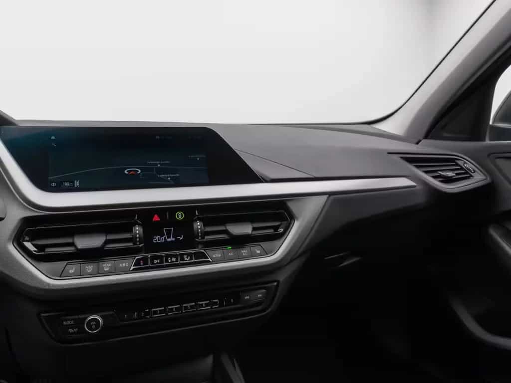 BMW 120 d DAB CockPit+ Sitzhz PDC Geschwindigkeitsre 01/2021-photo-20