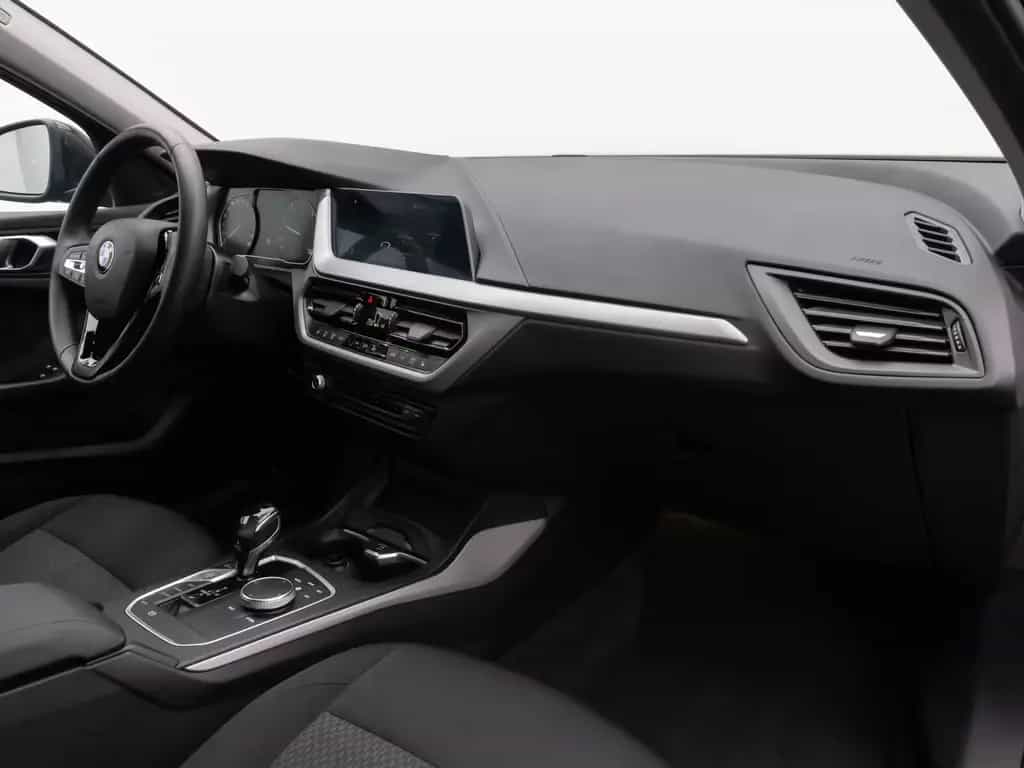 BMW 120 d DAB CockPit+ Sitzhz PDC Geschwindigkeitsre 01/2021-photo-23
