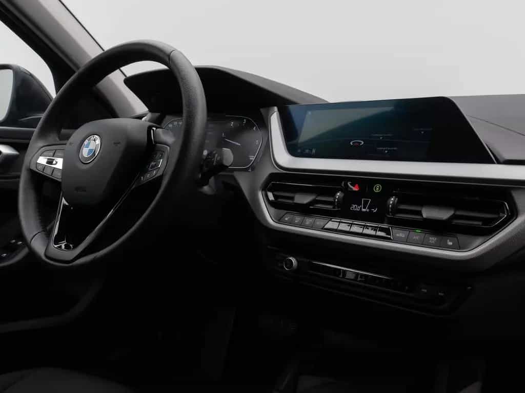 BMW 120 d DAB CockPit+ Sitzhz PDC Geschwindigkeitsre 01/2021-photo-33