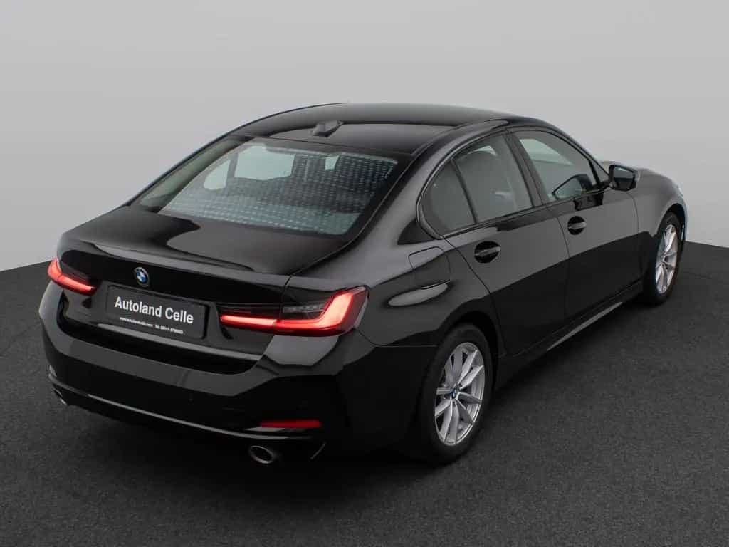 BMW 318 i DAB PDC Widscreen Geschwindigkeitsreg LED 10/2024-photo-6