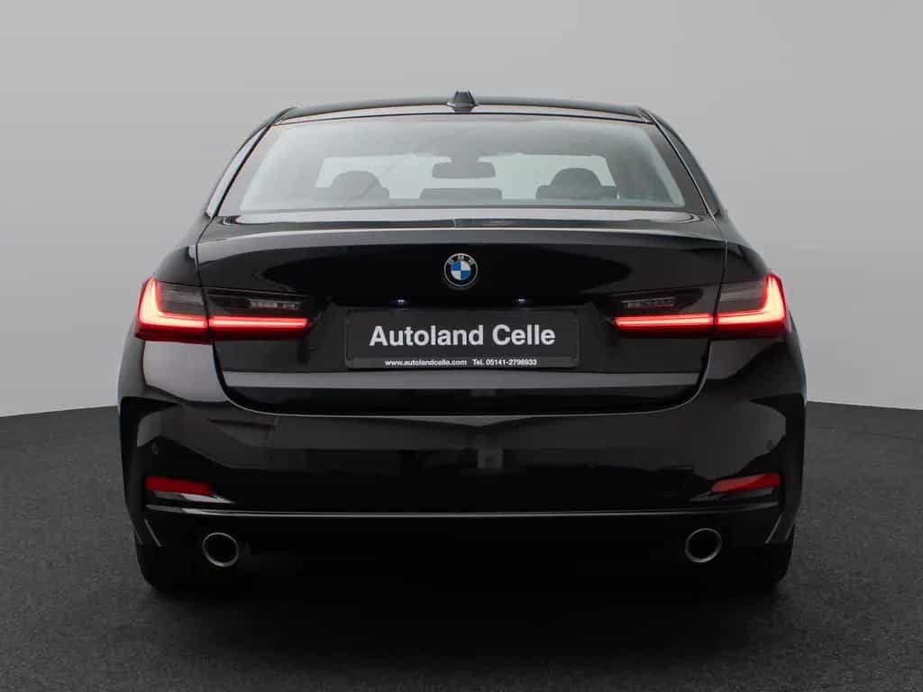 BMW 318 i DAB PDC Widscreen Geschwindigkeitsreg LED 10/2024-photo-7