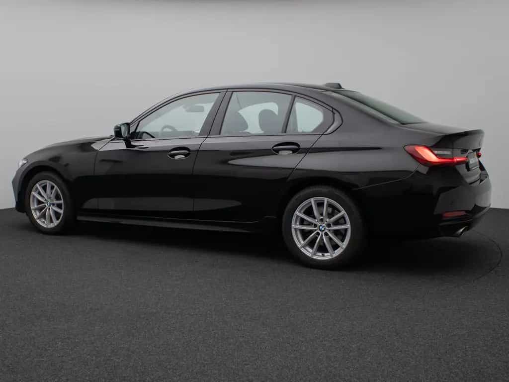 BMW 318 i DAB PDC Widscreen Geschwindigkeitsreg LED 10/2024-photo-9