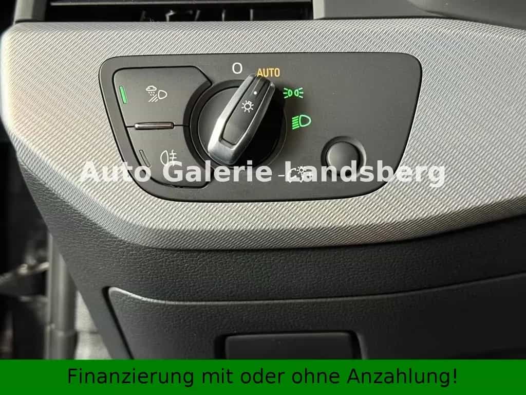 Audi A4 Limousine*35 TFSI*advanced*LED*NAVI*Automatik 09/2019-photo-28