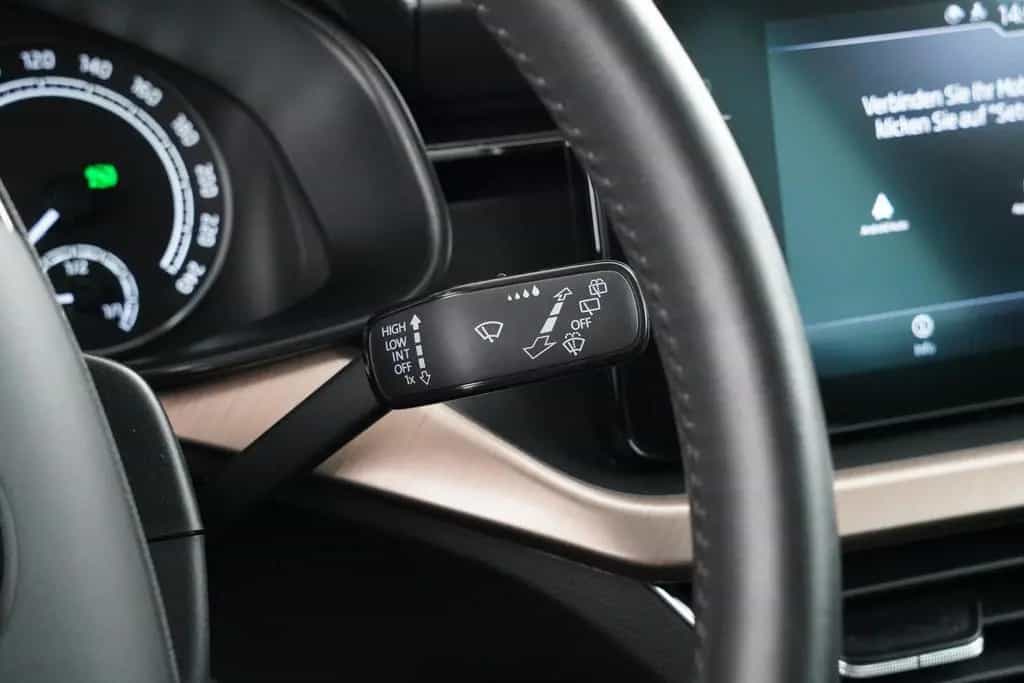 Skoda Kamiq STYLE 1.0TSI DSG SITZHZG+ANHÄNGERKUPPLUNG 07/2021-photo-17