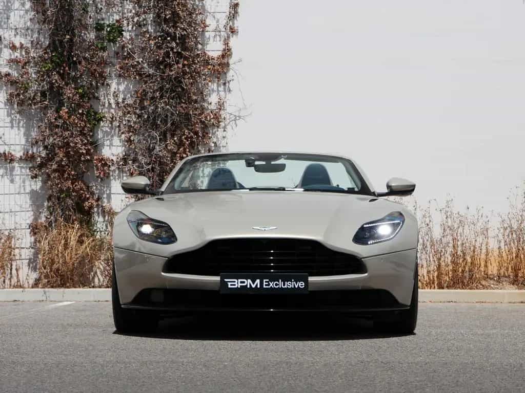 Aston Martin DB11 4.0 V8 Volante 08/2019-photo-1