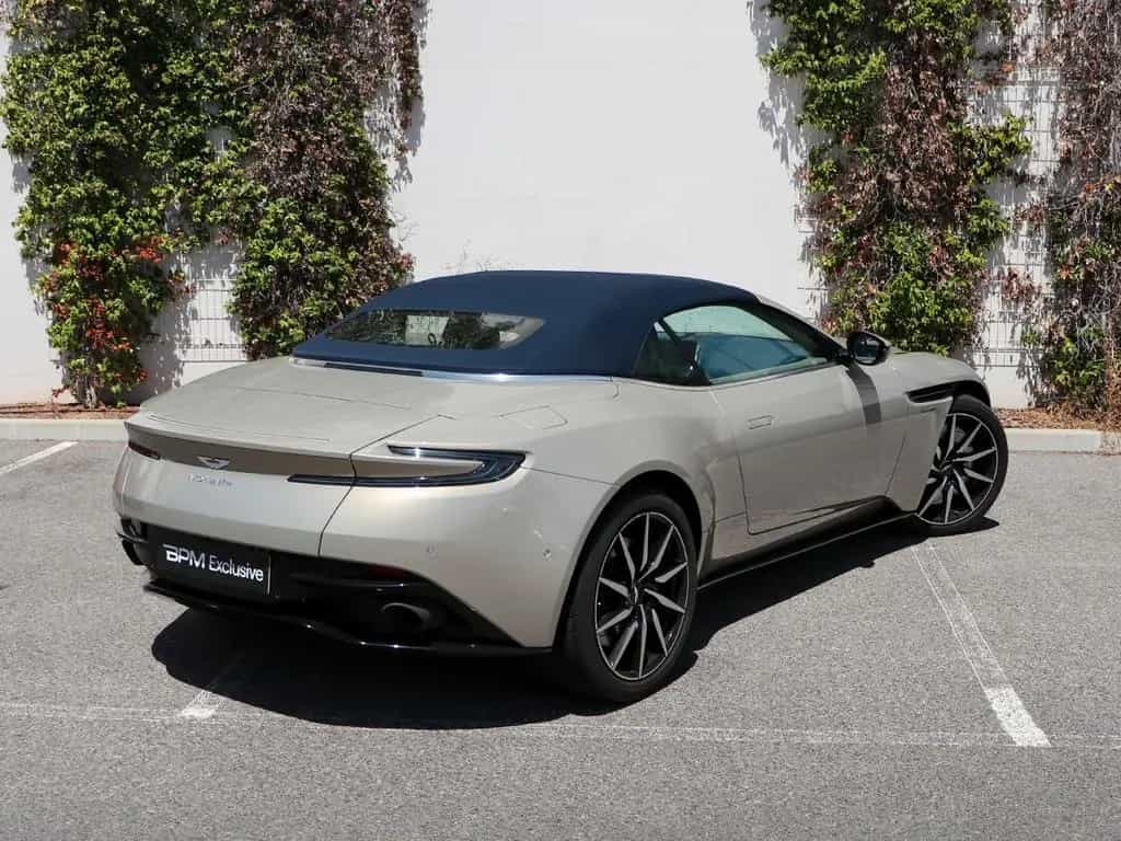 Aston Martin DB11 4.0 V8 Volante 08/2019-photo-10