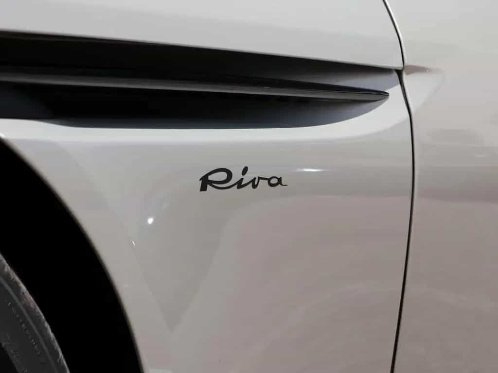 Aston Martin DB11 4.0 V8 Volante 08/2019-photo-14