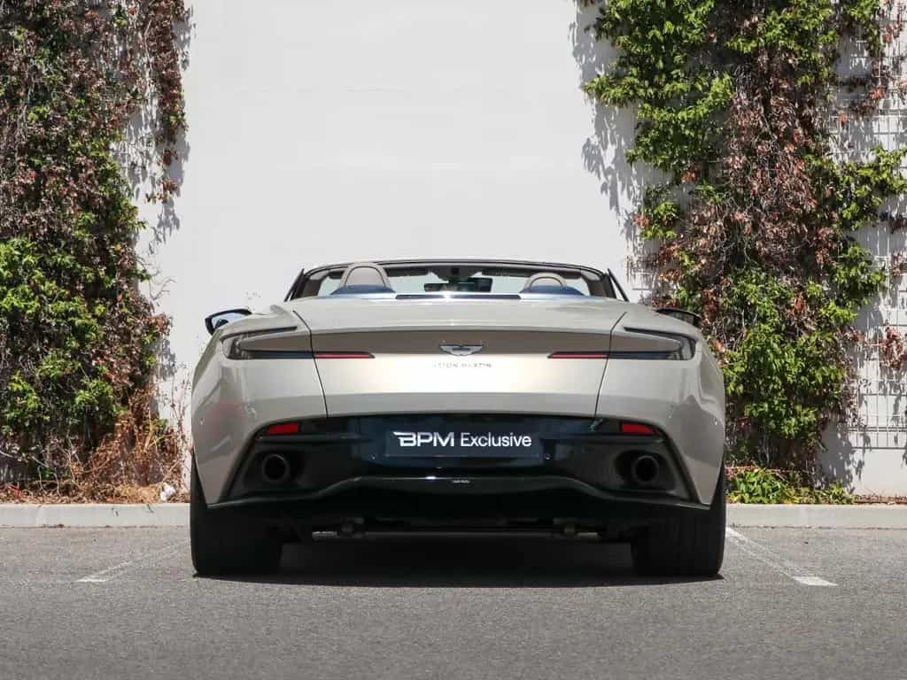 Aston Martin DB11 4.0 V8 Volante 08/2019-photo-8