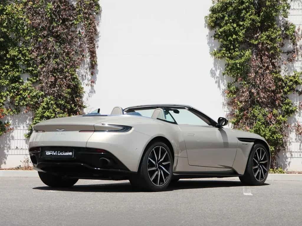 Aston Martin DB11 4.0 V8 Volante 08/2019-photo-9