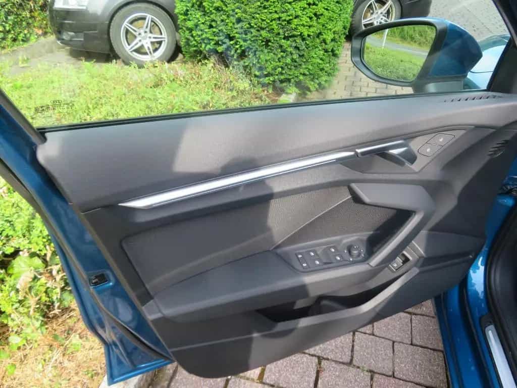 Audi A3 Sportback TFSI e Advanced 40 TFSI S-Tronic AH 03/2021-photo-3