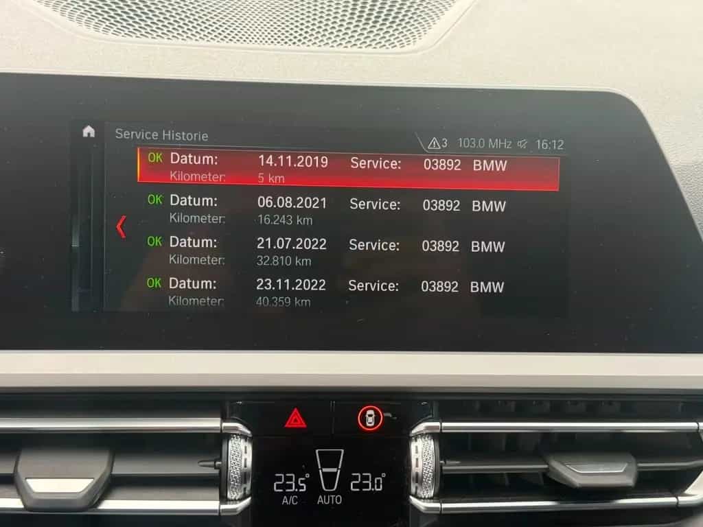 BMW 320 d Touring Steptronic "Advantage" 06/2020-photo-26