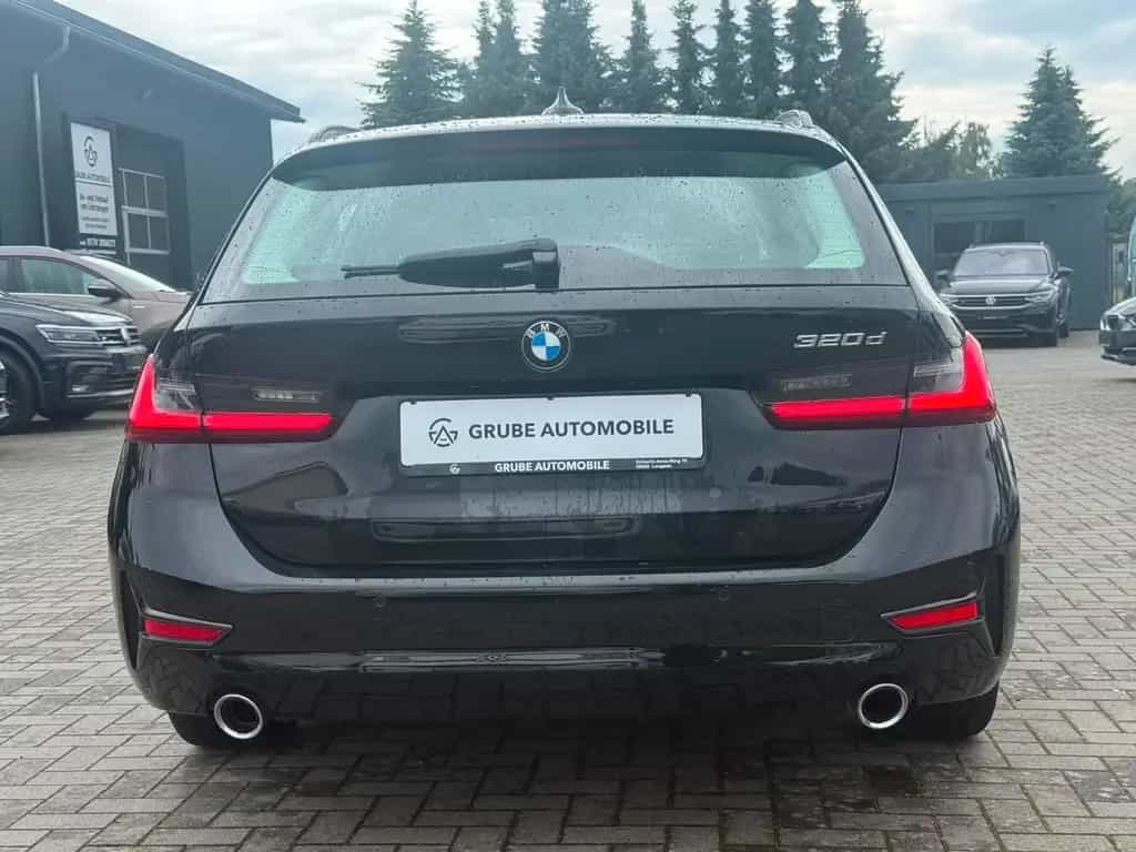 BMW 320 d Touring Steptronic "Advantage" 06/2020-photo-6