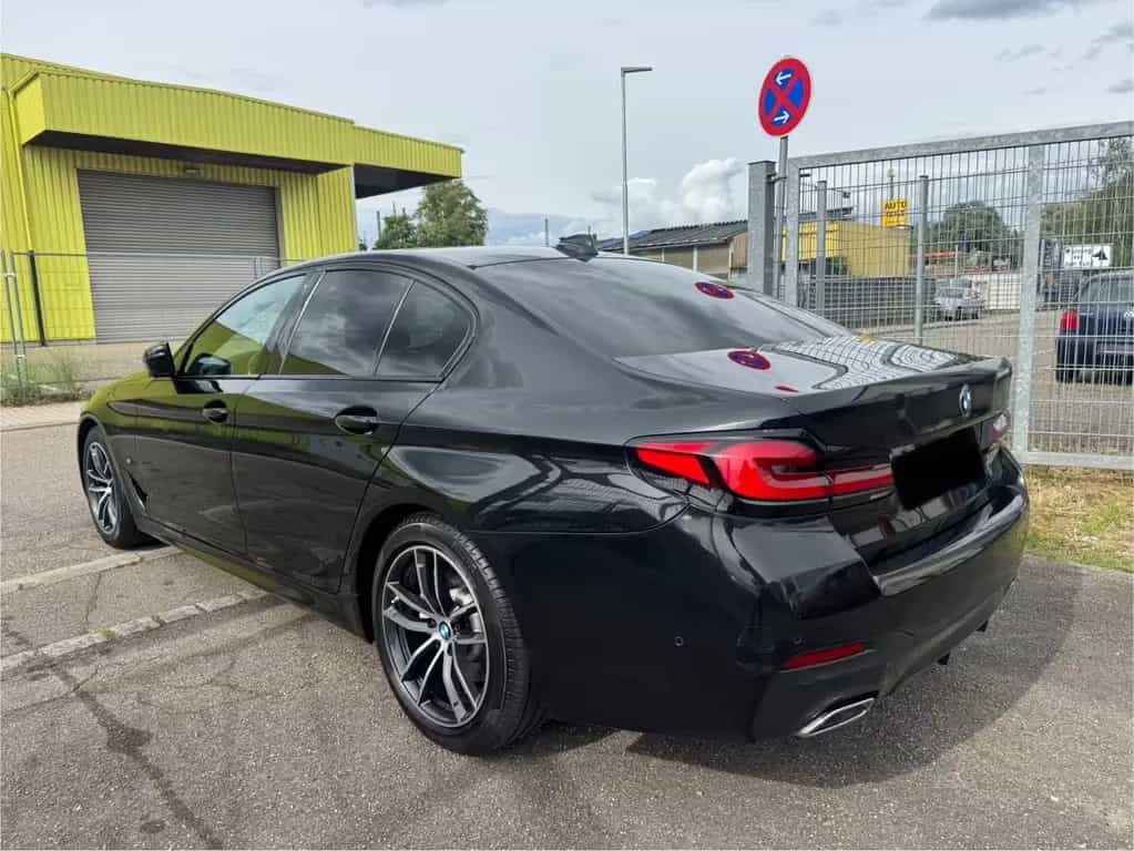BMW 520 d M Sport Limousine Aut. 06/2021-photo-3