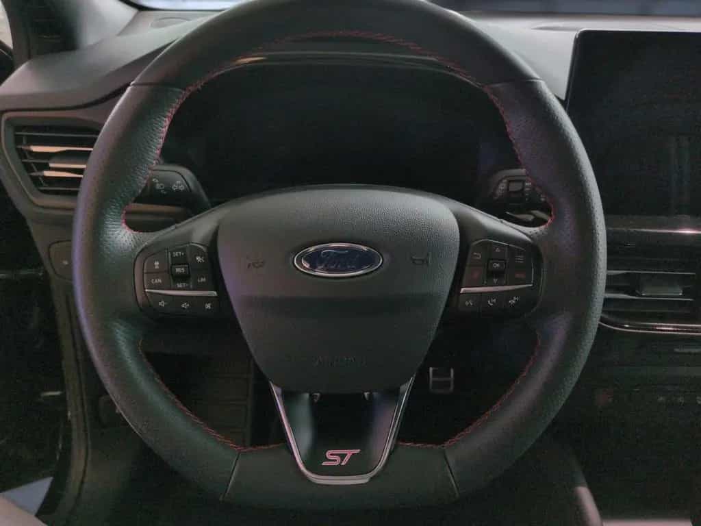 Ford Focus ST X Sportpaket Bluetooth Head Up Display 05/2022-photo-15