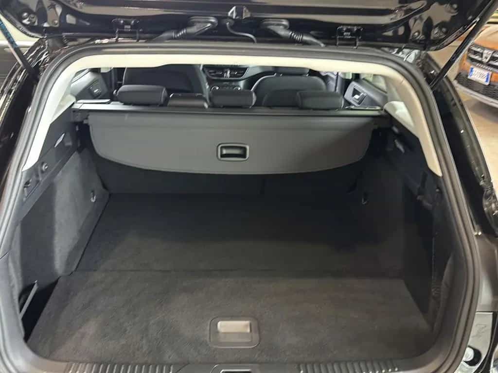 Ford Focus Cool & Connect Bluetooth Navi LED Klima 06/2022-photo-15