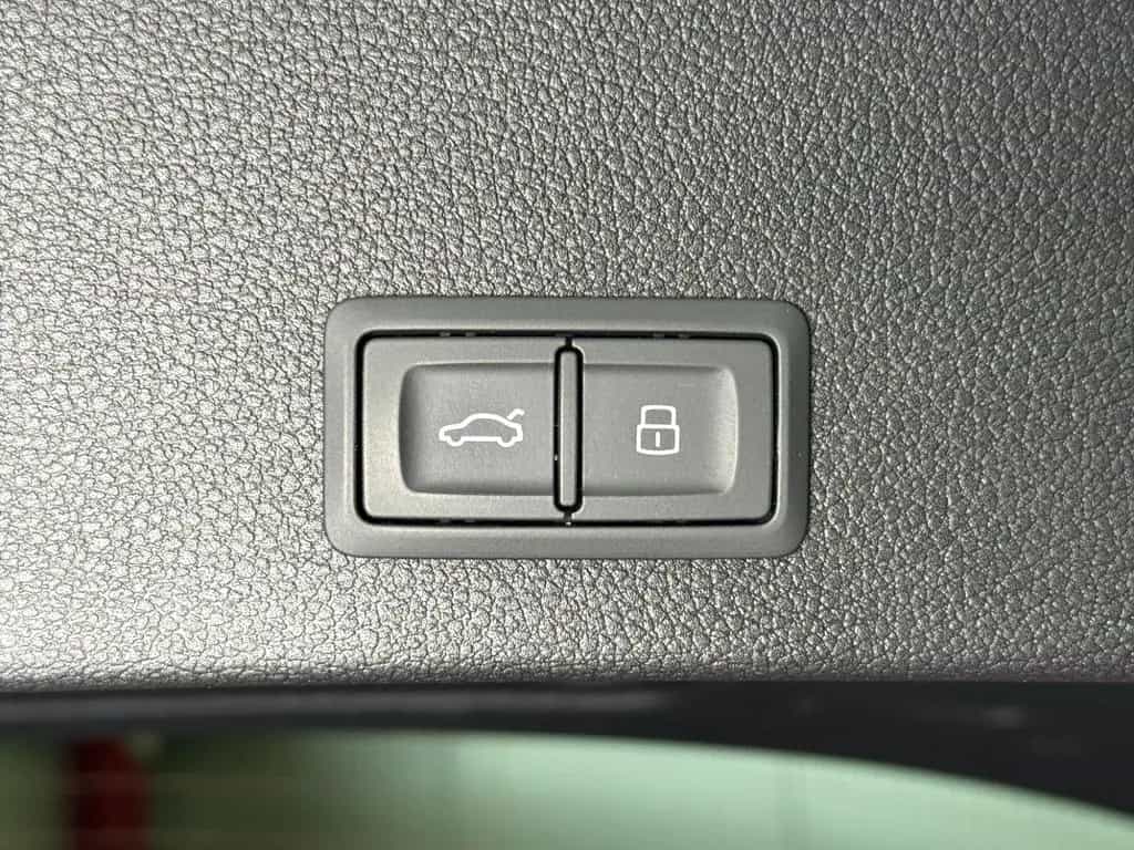 Audi Q2 30 TDI sport*NAVI*LED*KEY-GO*BLUETOOTH*SHZG 06/2019-photo-24