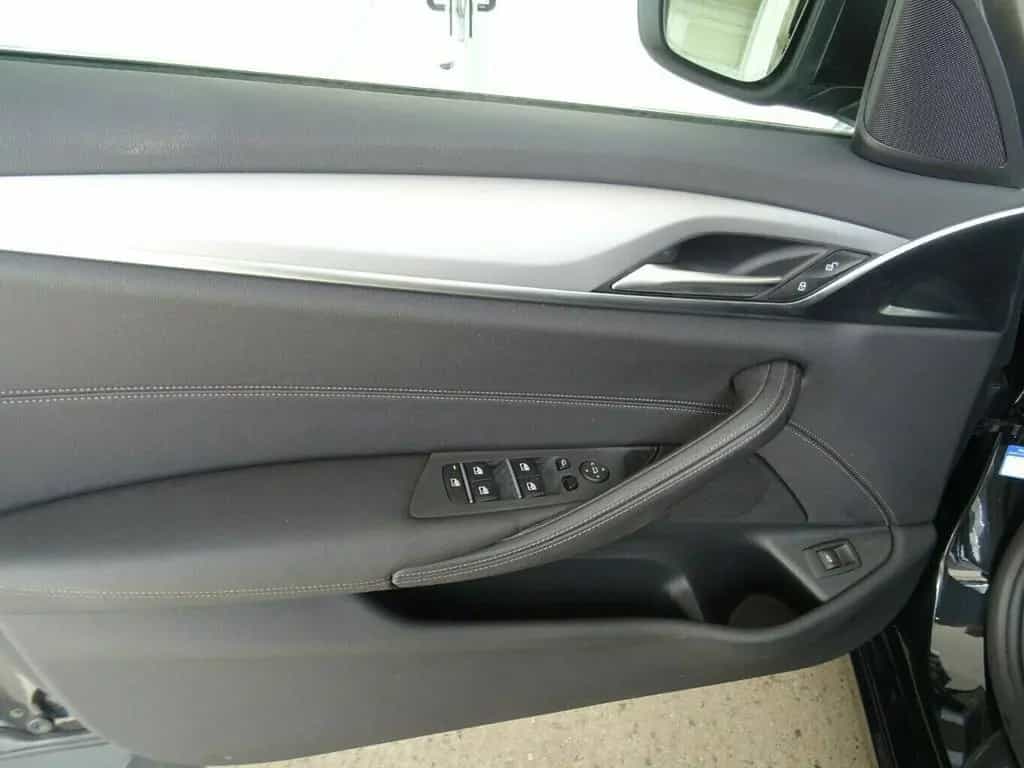 BMW 520 d Tour Autom,Leder,AHK,ACC,Kamera 10/2021-photo-23