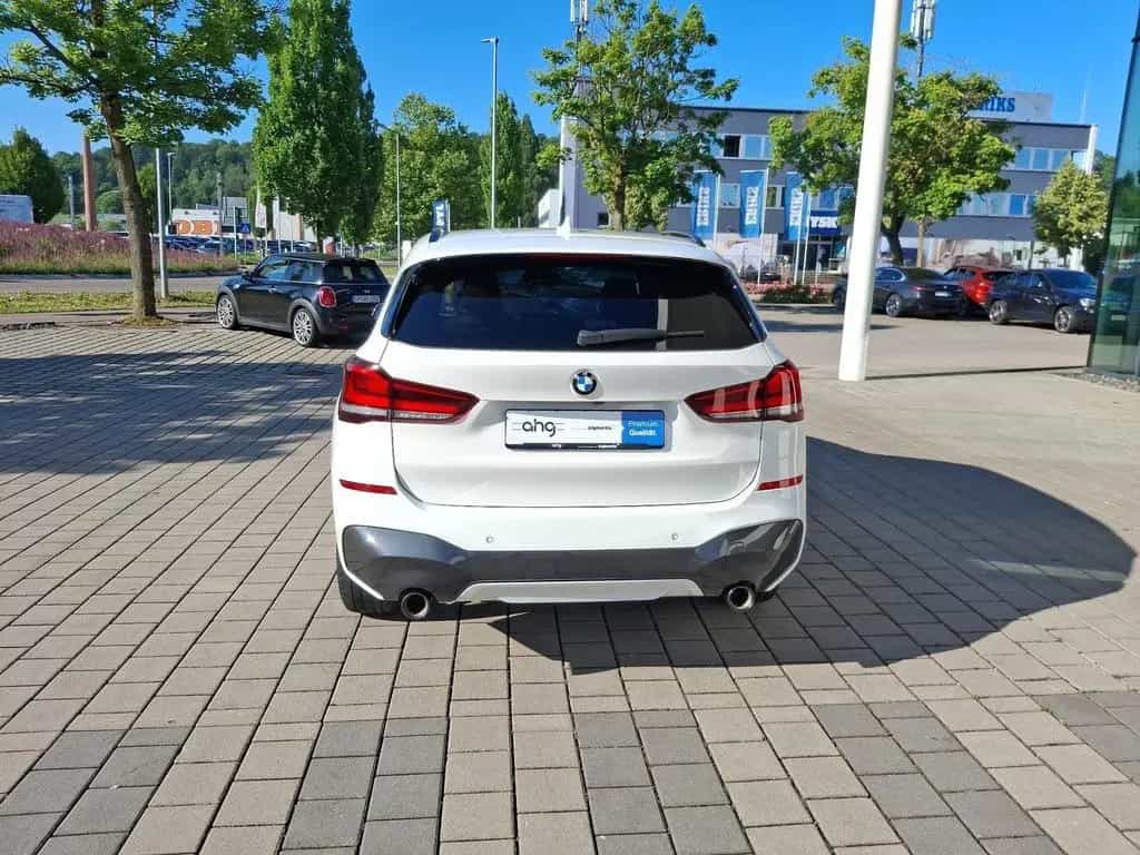 BMW X1 xDrive20i M Sport Navi Plus Rückfahrkamera ED 06/2020-photo-4