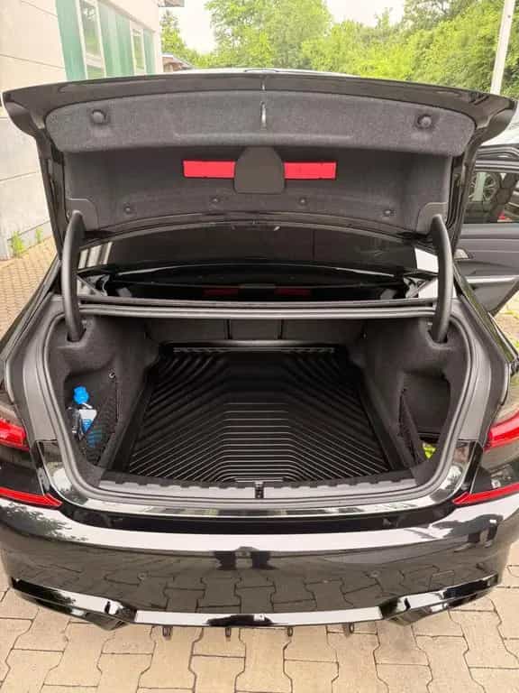 BMW 320 i M Paket Sport 06/2019-photo-10