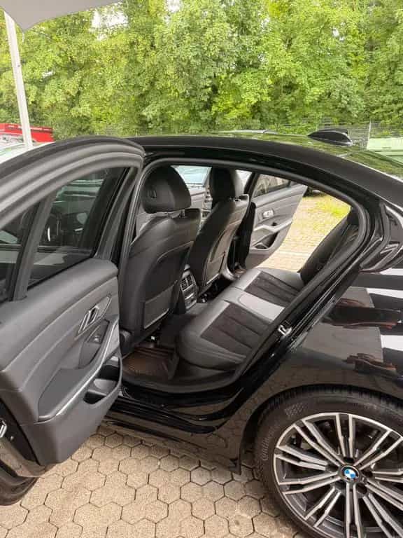 BMW 320 i M Paket Sport 06/2019-photo-11