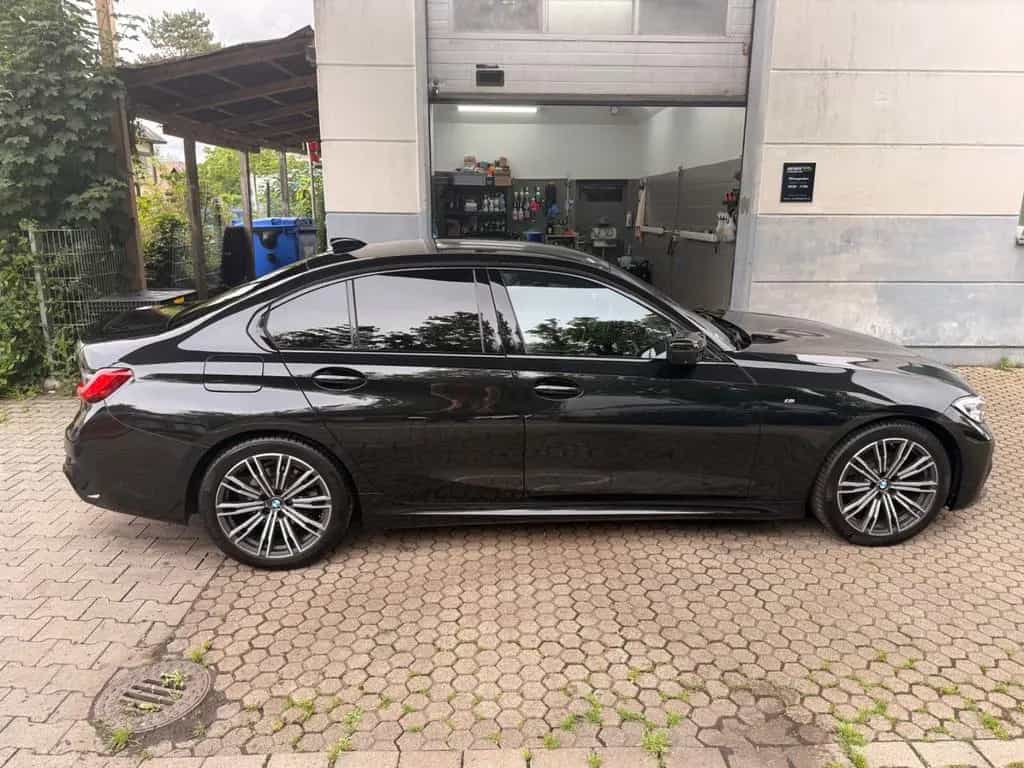 BMW 320 i M Paket Sport 06/2019-photo-2