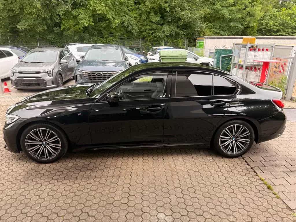 BMW 320 i M Paket Sport 06/2019-photo-3