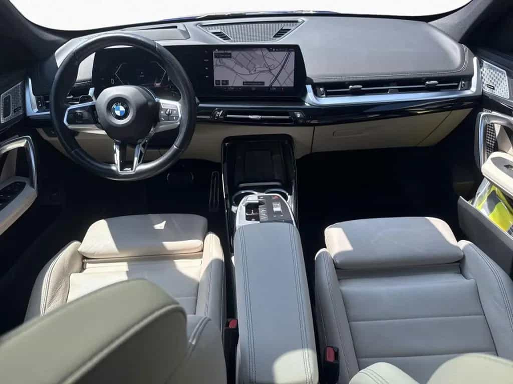 BMW X1 xDr.23i M Sport Pano. DAProf. PA+ H/K HUD LED 05/2023-photo-12