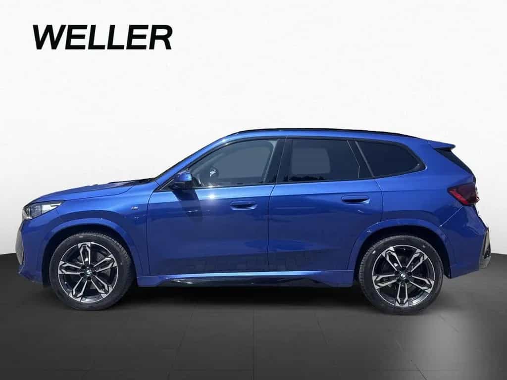 BMW X1 xDr.23i M Sport Pano. DAProf. PA+ H/K HUD LED 05/2023-photo-8