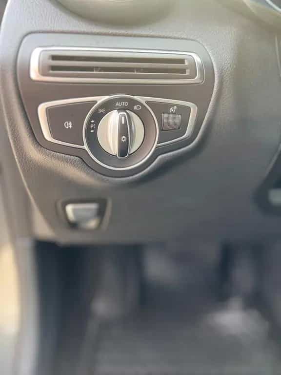 Mercedes-Benz GLC 250 4Matic*KAMERA*SCHECKHEFT*AHK 10/2018-photo-24